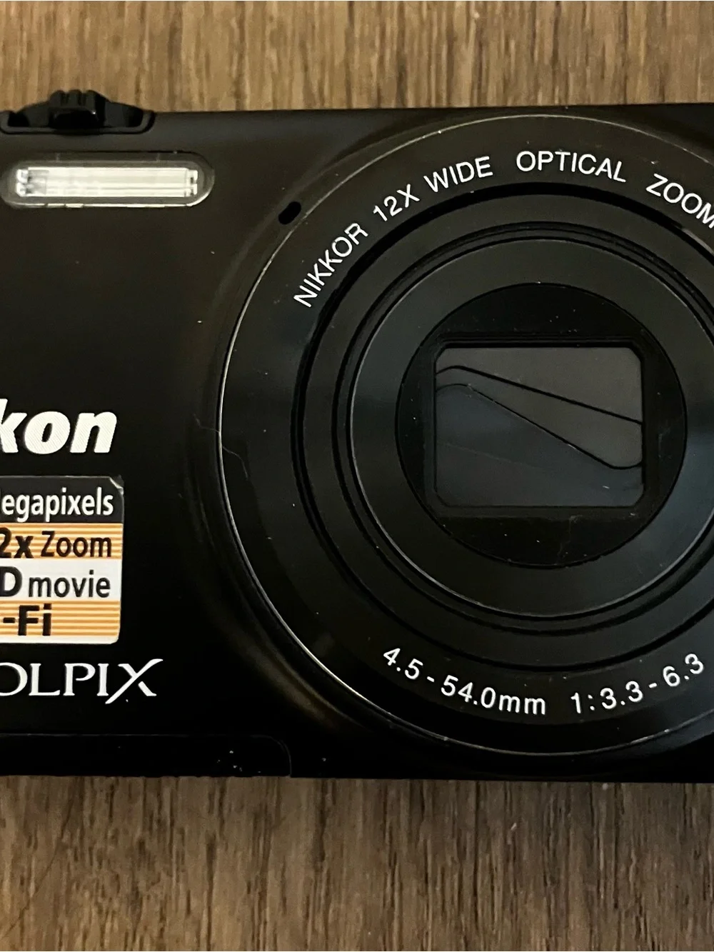 Nikon Coolpix Compact Digital Camera New Battery 8 GB SD card